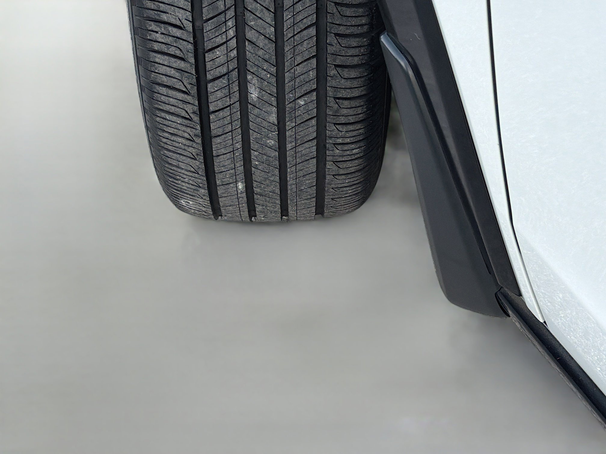 Used 2023 Honda HR-V EX-L image 41