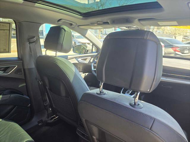 Used 2023 Audi Q4 e-tron Premium Plus w/ Premium Plus image 15