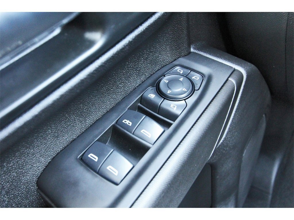 Used 2025 Chevrolet Silverado 2500 Custom w/ Custom Value Package image 20