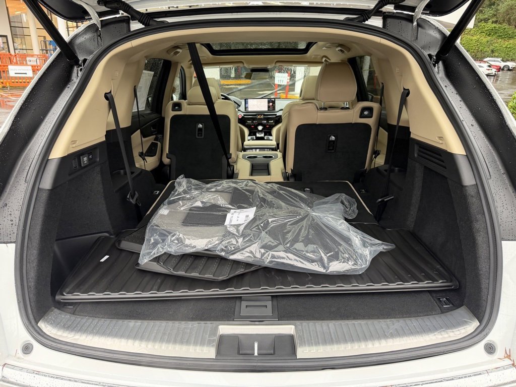 New 2026 Acura MDX w/ Advance Package image 9