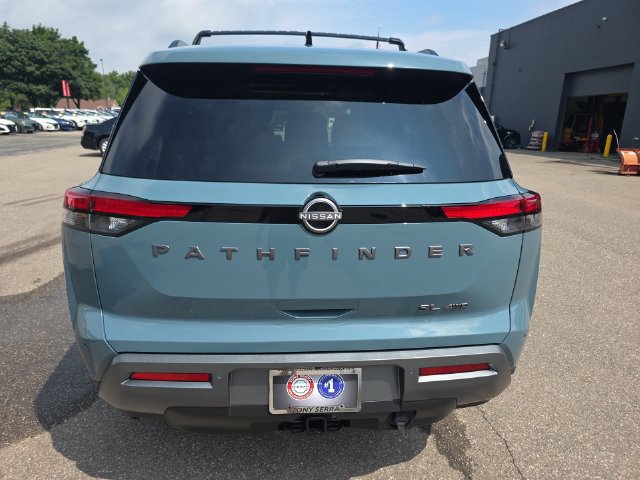 New 2026 Nissan Pathfinder SL w/ SL Premium Package AWD/4WD image 25