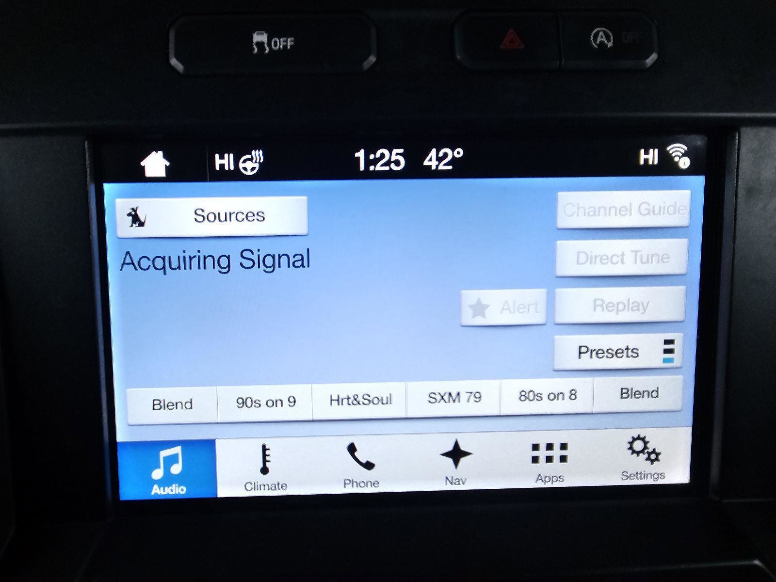 Used 2018 Ford F150 Lariat w/ Equipment Group 502A Luxury image 27