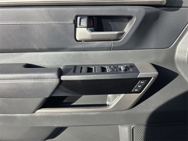 Used 2025 Toyota Tundra Limited image 18
