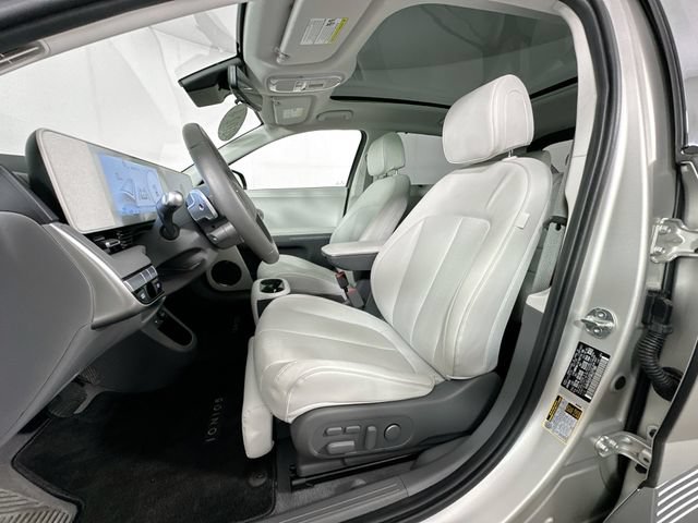Used 2024 Hyundai Ioniq 5 Limited AWD/4WD image 4