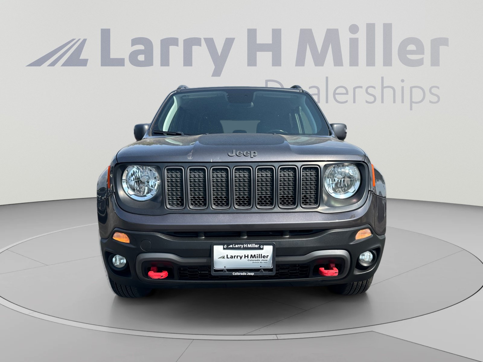 Used 2019 Jeep Renegade Trailhawk w/ Cold Weather Group II AWD/4WD image 8