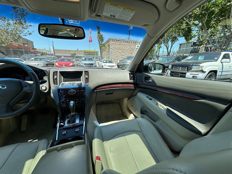 Used 2010 INFINITI G37 Journey w/ Premium Pkg RWD image 14