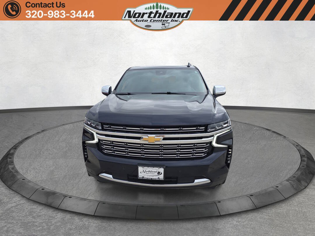 Used 2023 Chevrolet Tahoe Premier AWD/4WD image 2