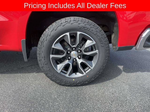Used 2024 Chevrolet Silverado 1500 LT w/ Safety Package AWD/4WD image 9