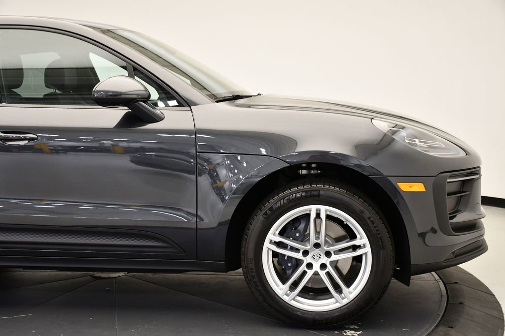 Certified 2025 Porsche Macan Turbo AWD/4WD image 15