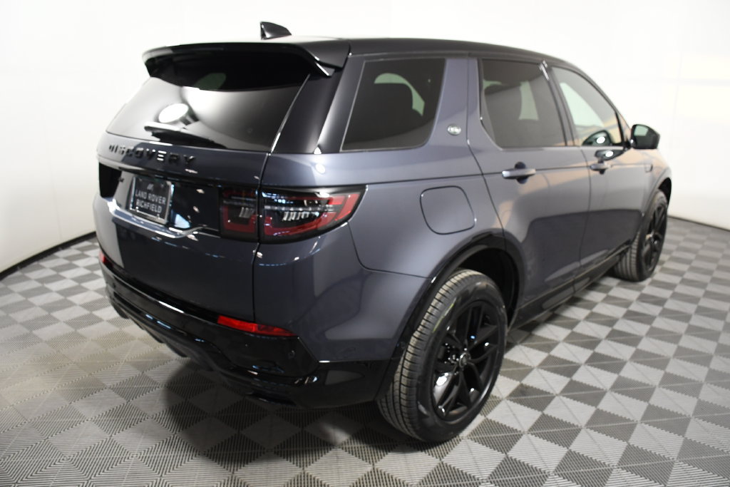Certified 2026 Land Rover Discovery Sport Landmark AWD/4WD image 6