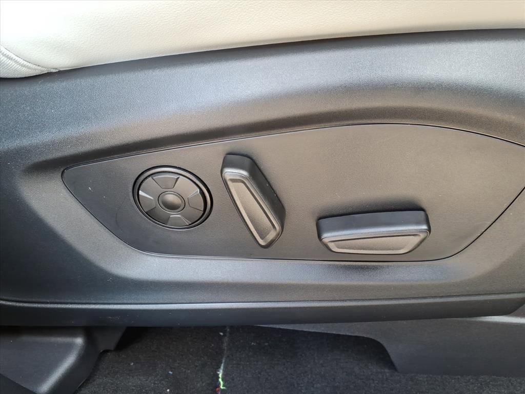 New 2026 Ford Explorer Platinum w/ LUX Leather Package image 10