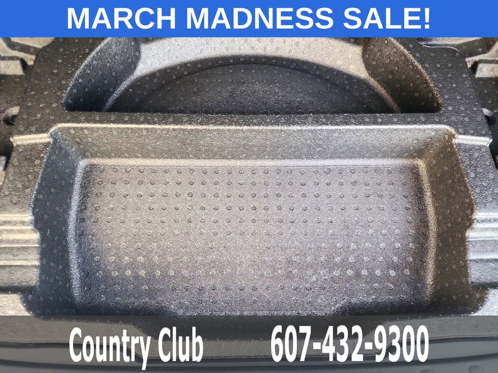 Used 2024 Subaru Forester Touring image 32