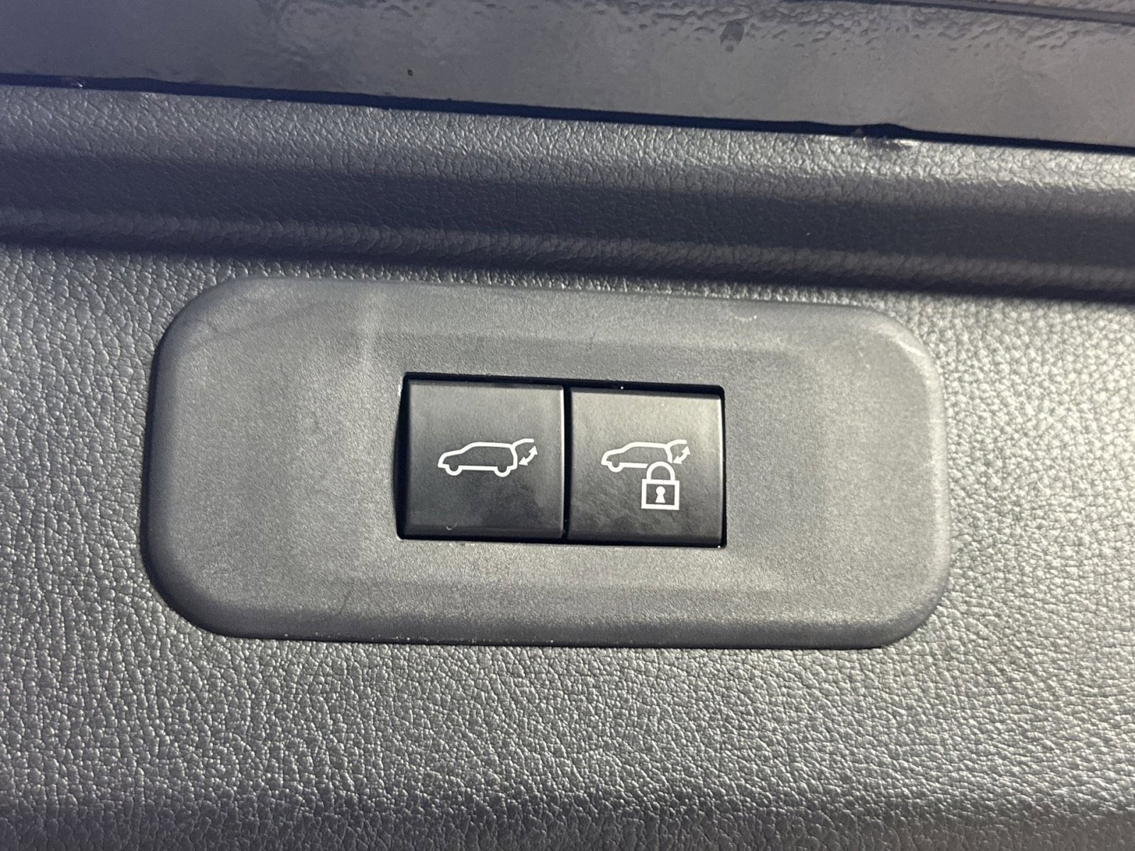 Used 2025 Toyota Grand Highlander FWD image 40
