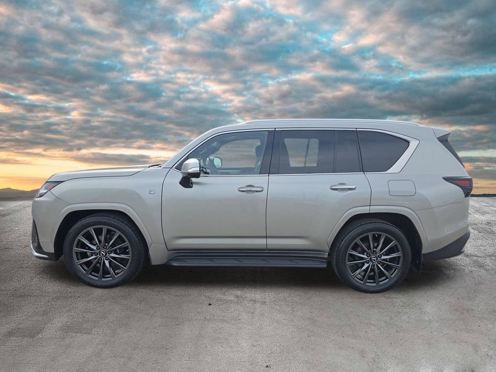 Certified 2022 Lexus LX 600 F Sport image 5