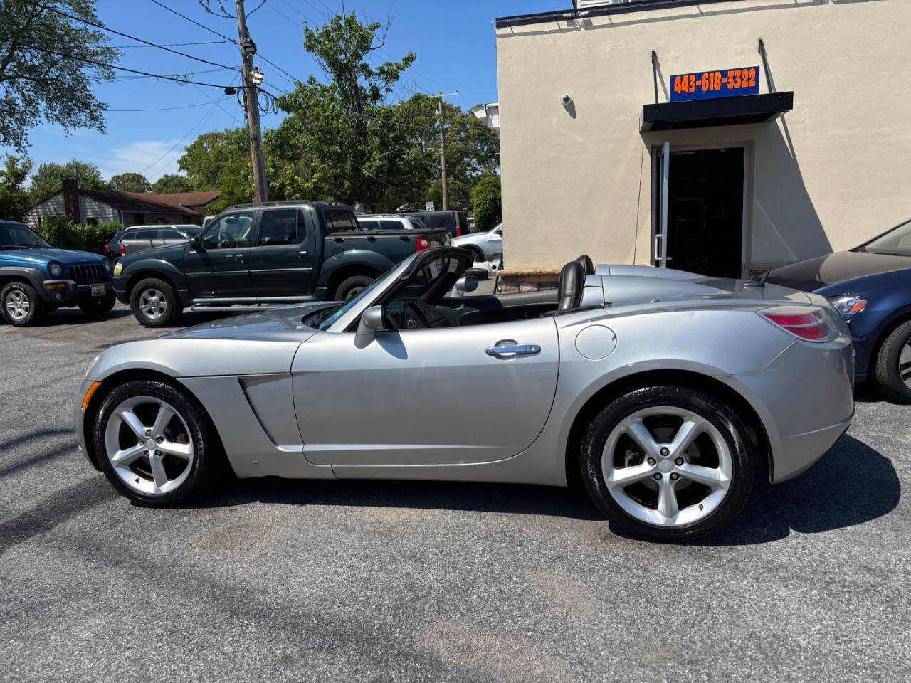 Used 2009 Saturn Sky w/ Premium Trim Package