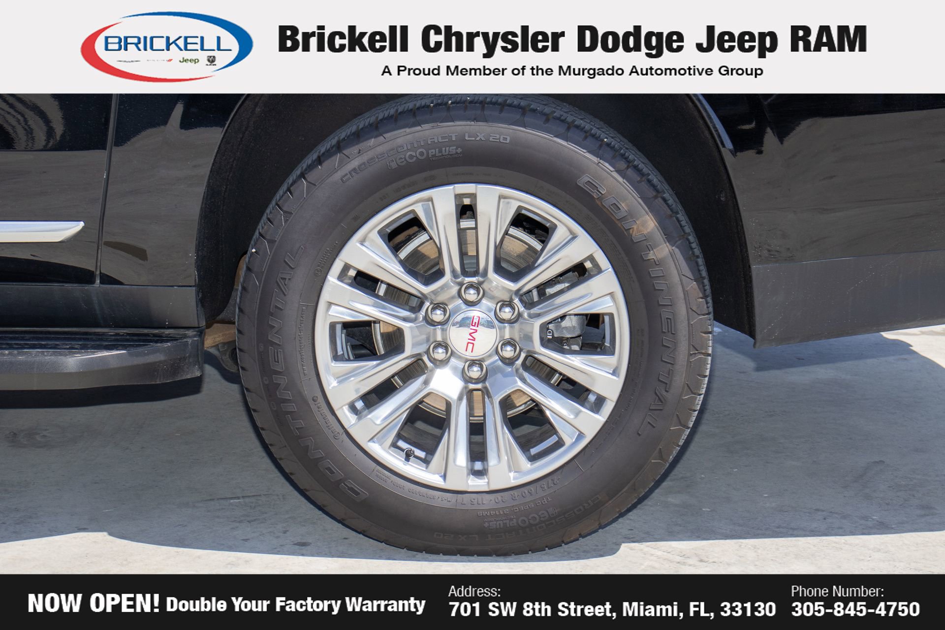 Used 2023 GMC Yukon XL Denali AWD/4WD image 38