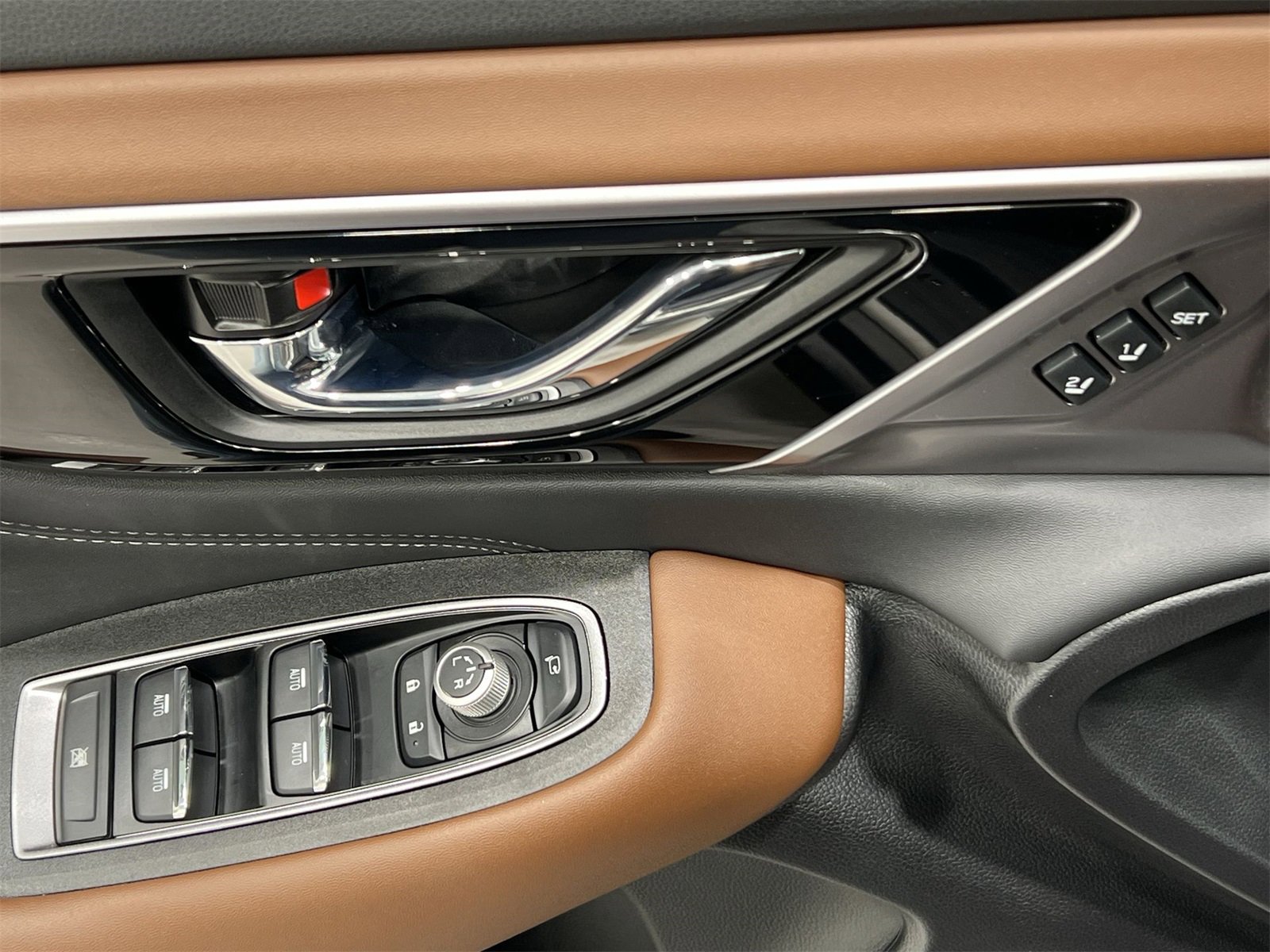 Certified 2025 Subaru Outback Touring XT image 13