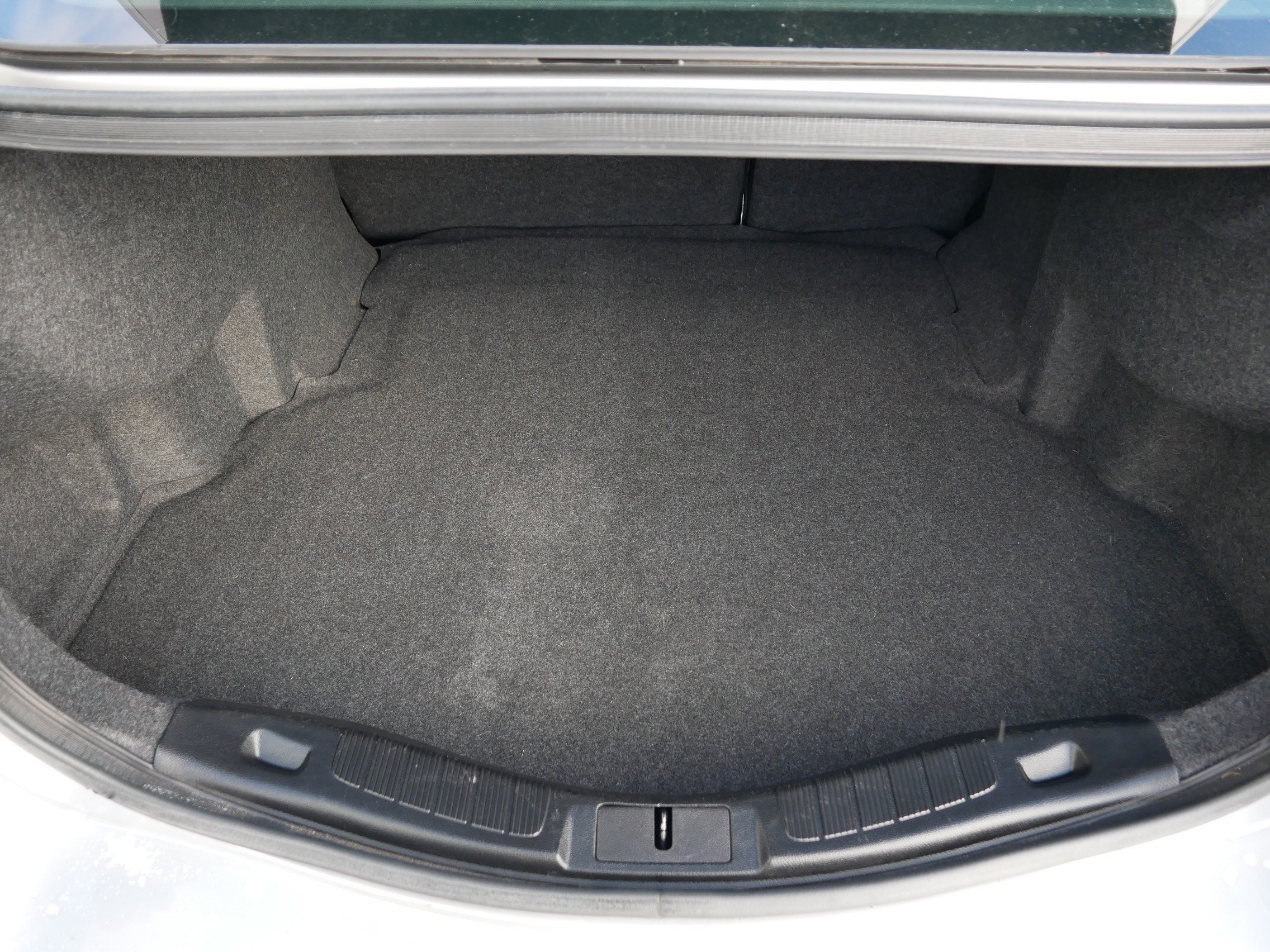 Used 2018 Ford Fusion SE w/ Fusion SE Technology Package image 18