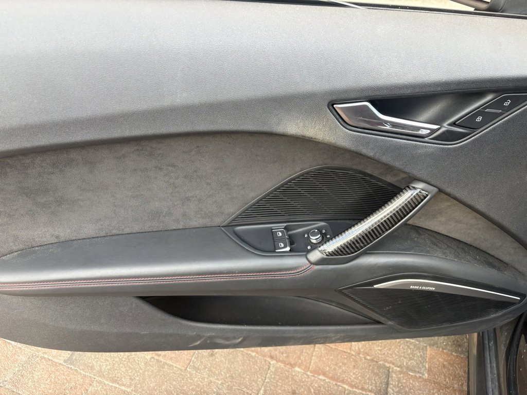 Used 2019 Audi TT RS w/ Technology Package image 10