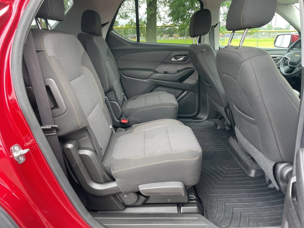 Used 2019 Chevrolet Traverse LT FWD image 28