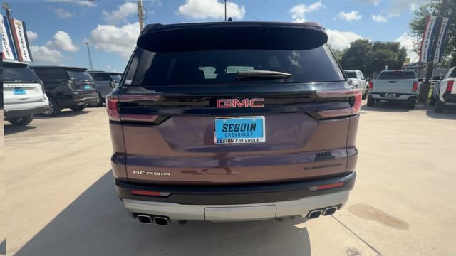 Certified 2025 GMC Acadia Elevation FWD image 7