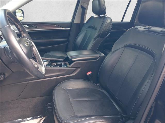 Used 2022 Jeep Grand Cherokee L Limited w/ Luxury Tech Group II image 16