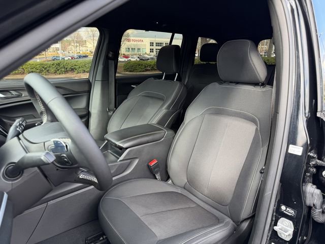 Used 2024 Jeep Grand Cherokee Laredo w/ MOPAR Finishing Package image 10