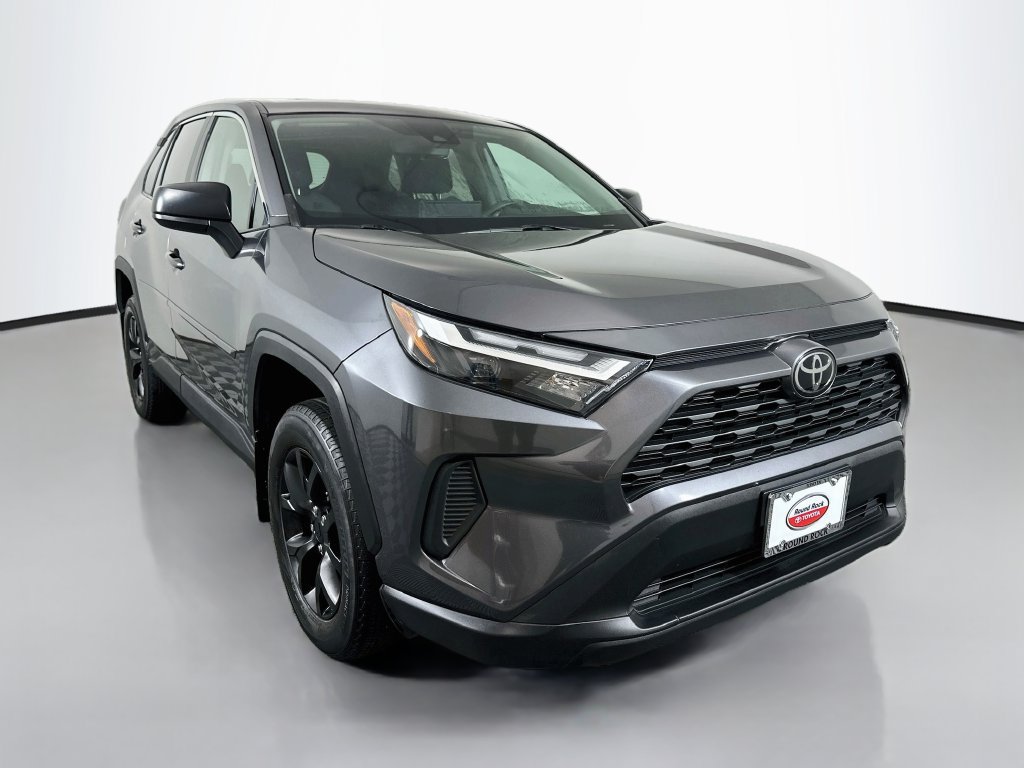 Certified 2024 Toyota RAV4 LE AWD/4WD image 3