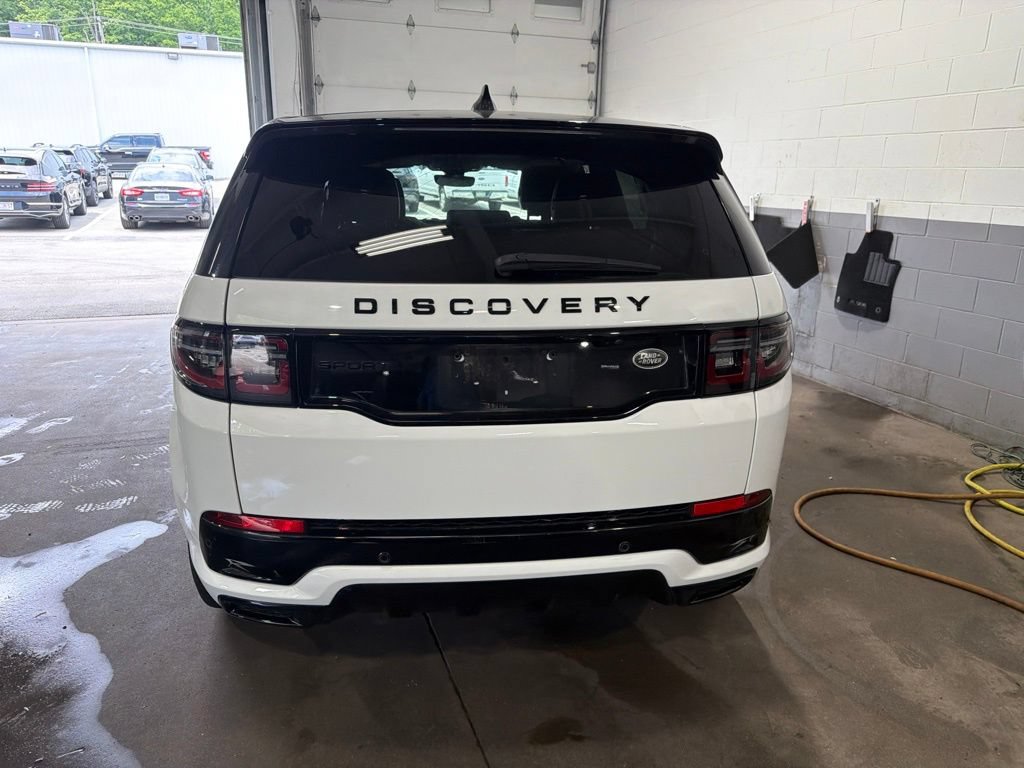 Used 2022 Land Rover Discovery Sport S R-Dynamic AWD/4WD image 10