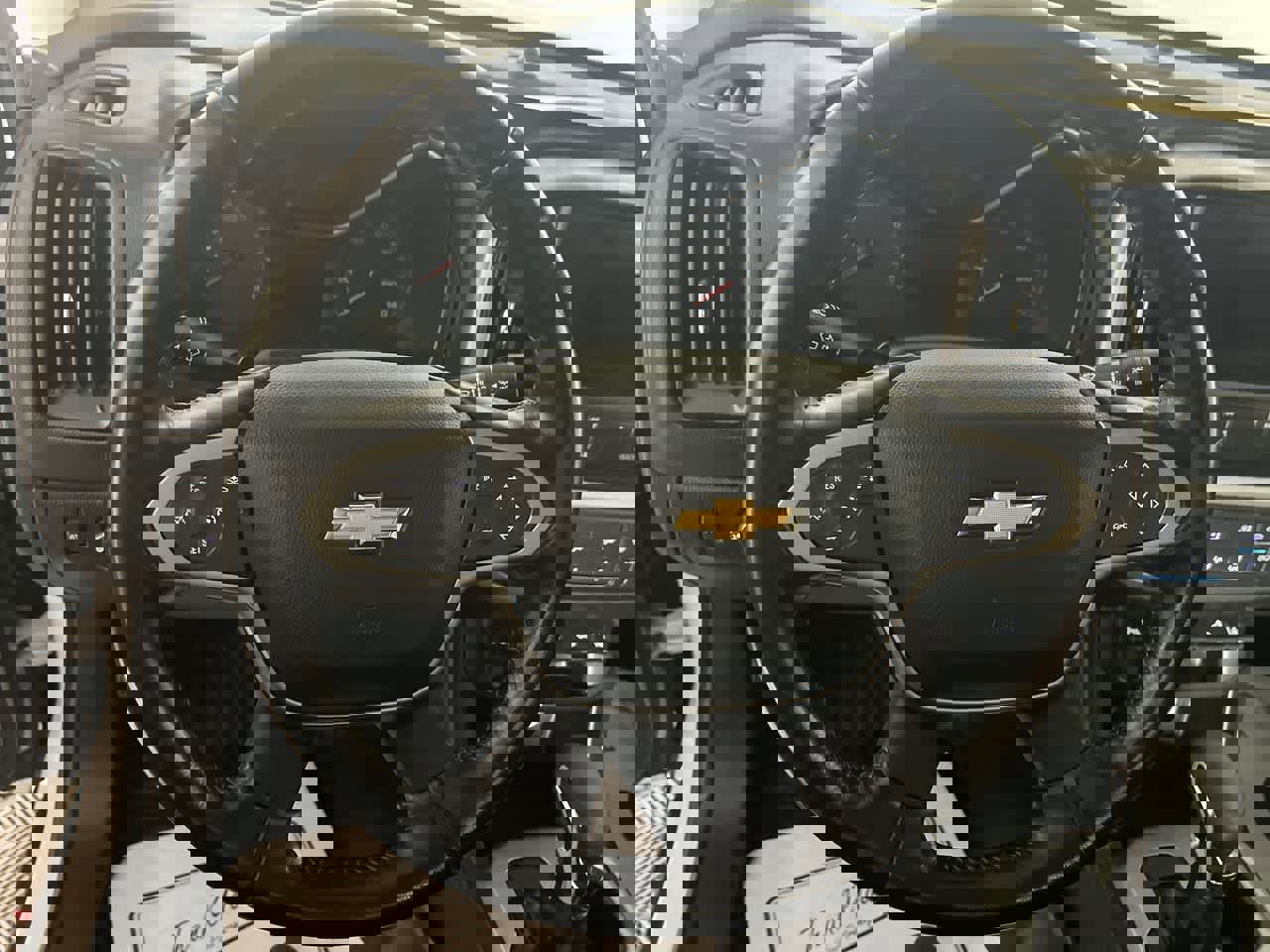 Used 2022 Chevrolet Colorado LT w/ Fleet Safety Package image 16