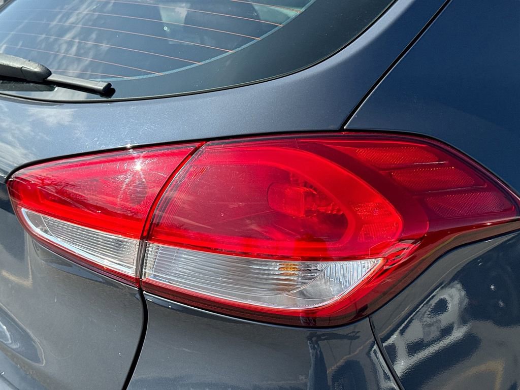 Used 2016 Kia Forte LX image 28