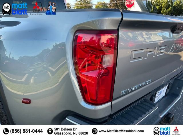 Used 2024 Chevrolet Silverado 3500 LT image 24