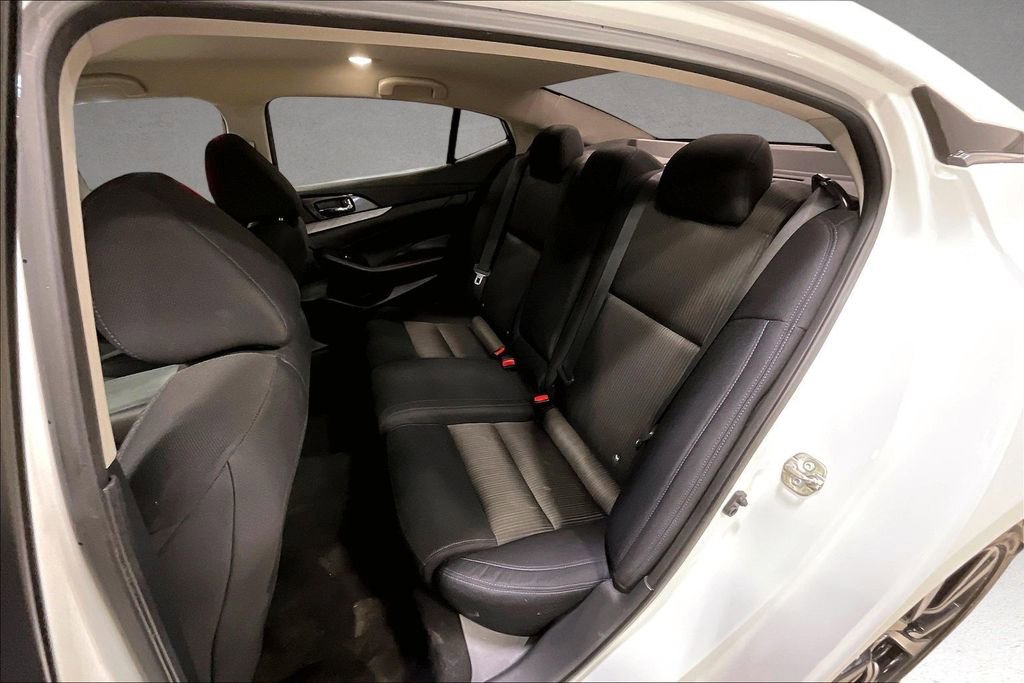 Used 2018 Nissan Maxima 3.5 S FWD image 22