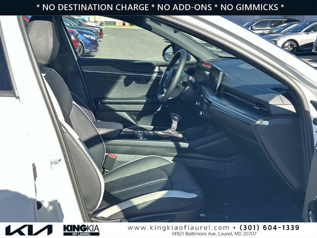 Used 2025 Kia K5 GT-Line w/ GT-Line Premium Package FWD image 16