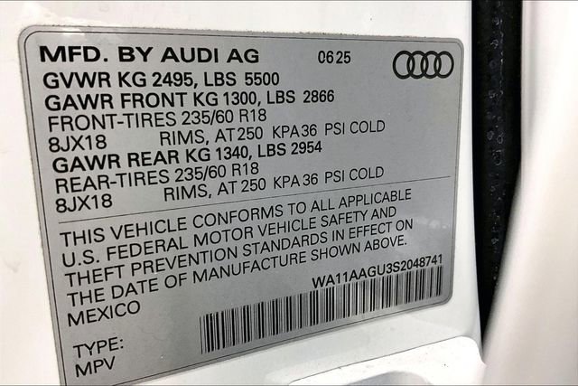 Used 2025 Audi Q5 Premium w/ Convenience Package image 34