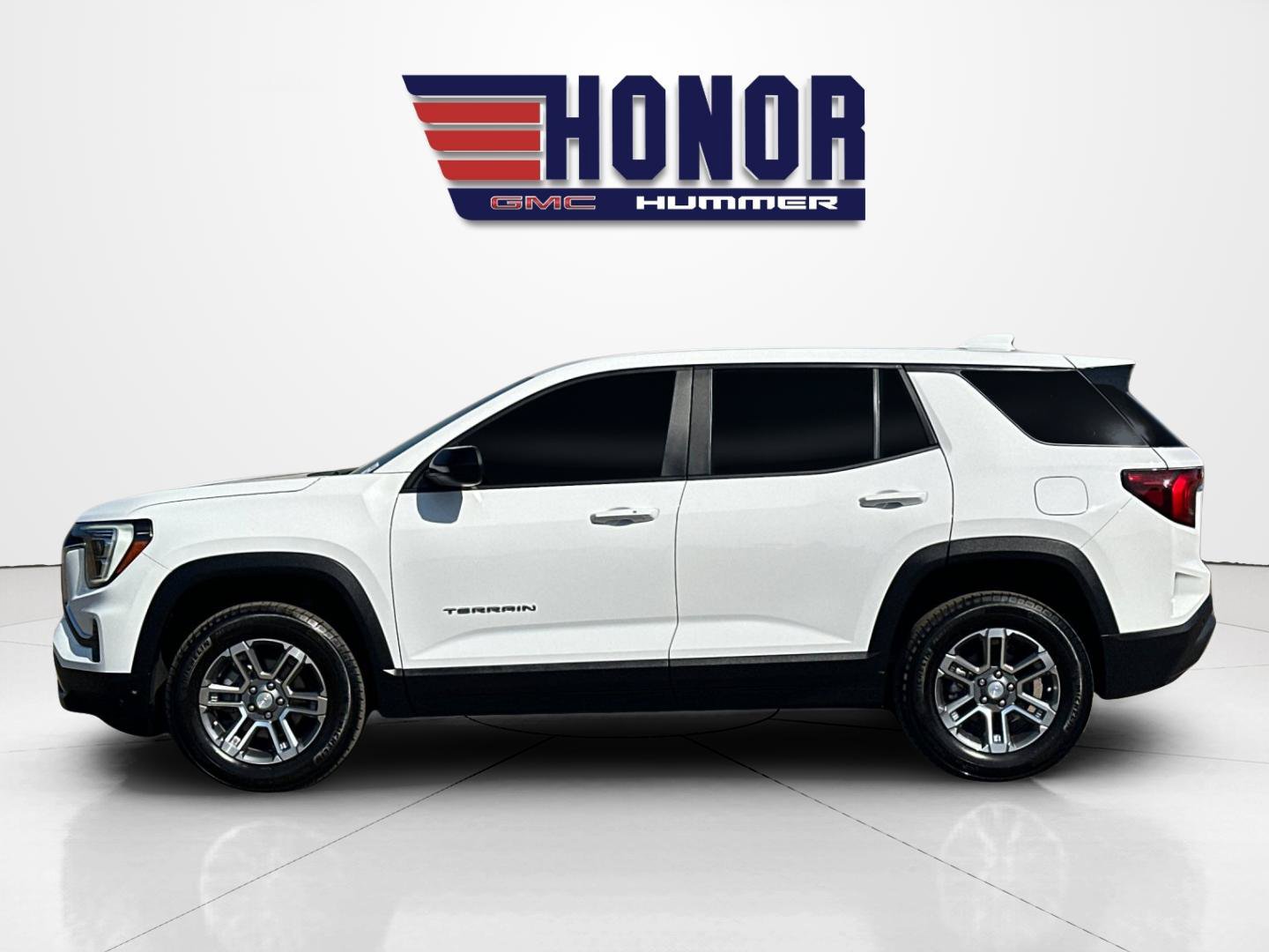 Used 2025 GMC Terrain Elevation AWD/4WD image 7