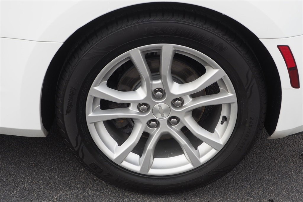 Used 2020 Chevrolet Camaro LS image 9