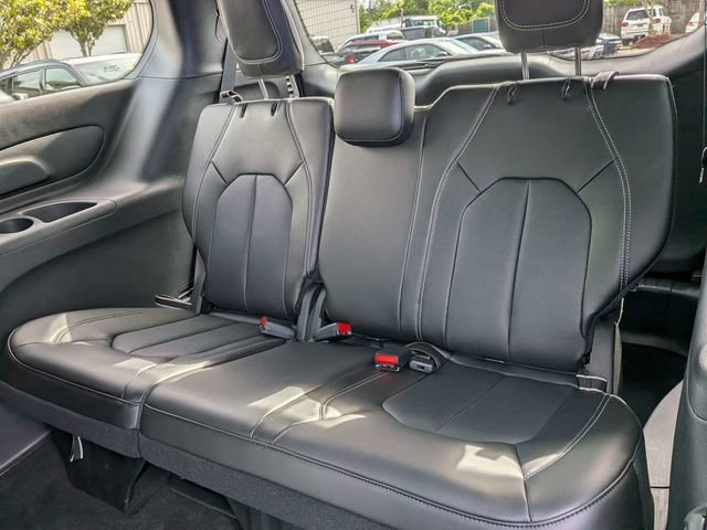 New 2026 Chrysler Voyager LX FWD image 13