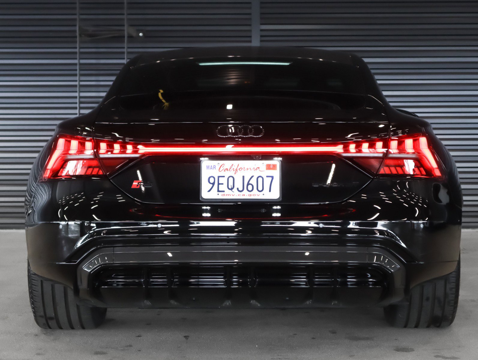 Used 2023 Audi RS e-tron GT w/ Carbon Performance Package image 12