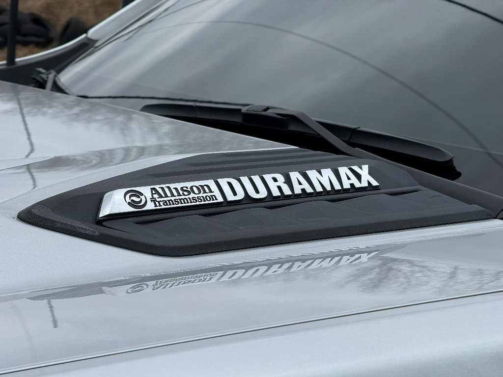 Used 2022 Chevrolet Silverado 2500 LTZ w/ LTZ Convenience Package image 5