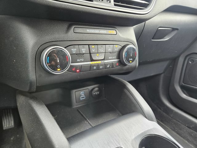 Used 2023 Ford Escape Active AWD/4WD image 9