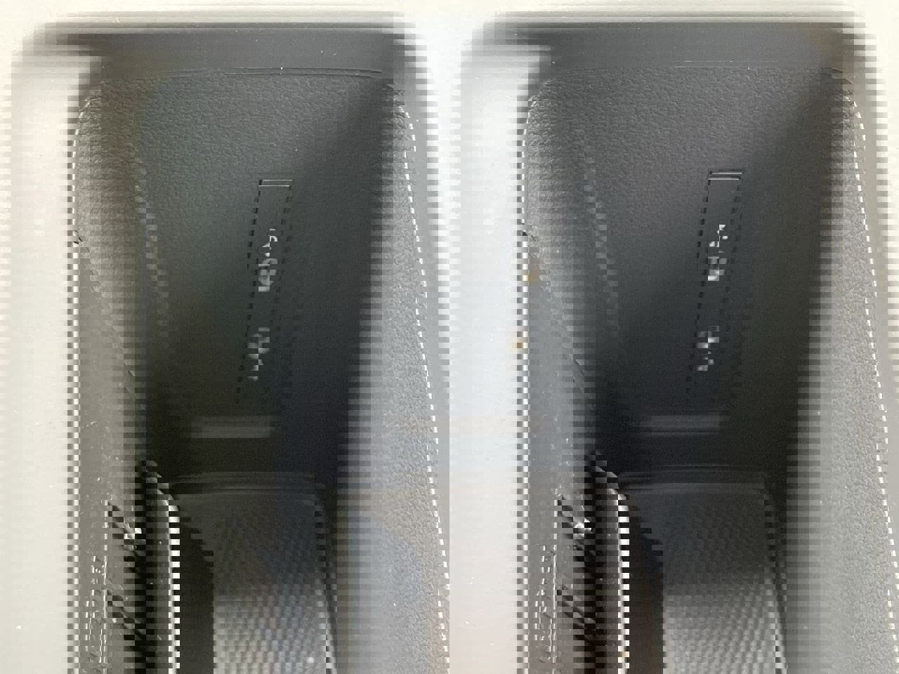 New 2026 Volkswagen Tiguan SE image 25