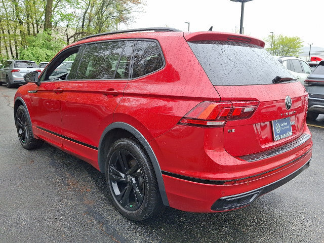 Used 2024 Volkswagen Tiguan SE R-Line AWD/4WD image 7