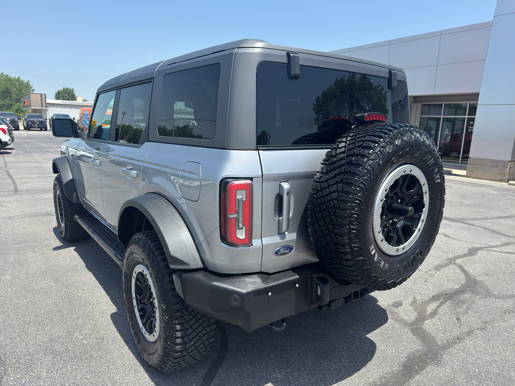 Used 2021 Ford Bronco Outer Banks w/ Sasquatch Package AWD/4WD image 7