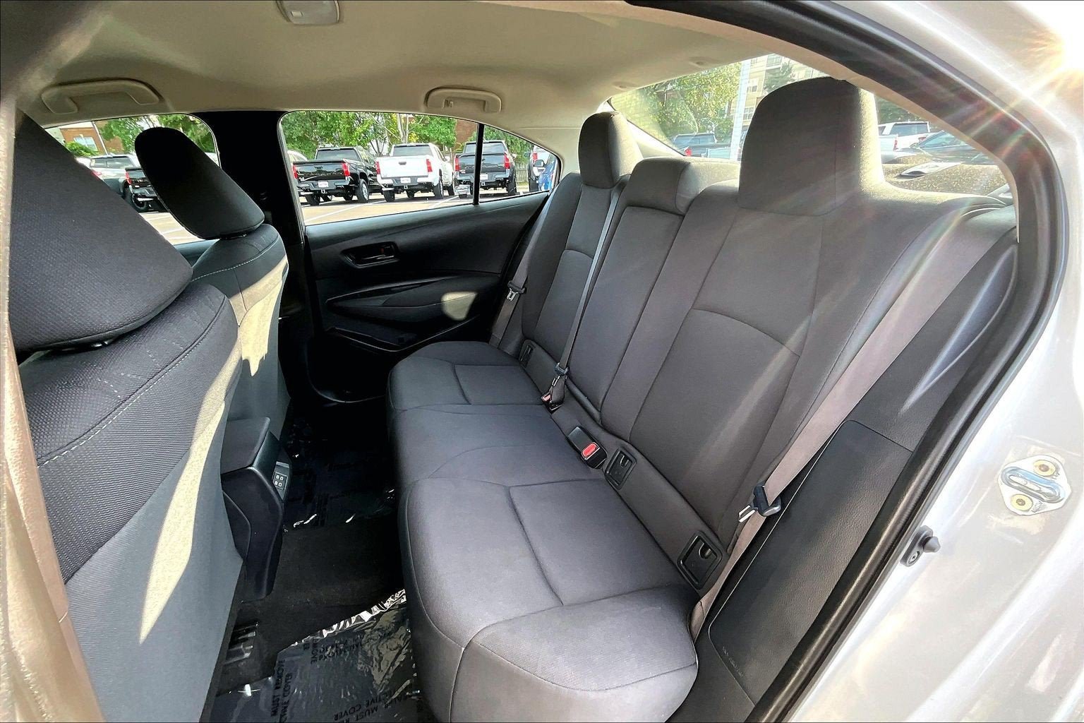 Used 2024 Toyota Corolla LE FWD image 24