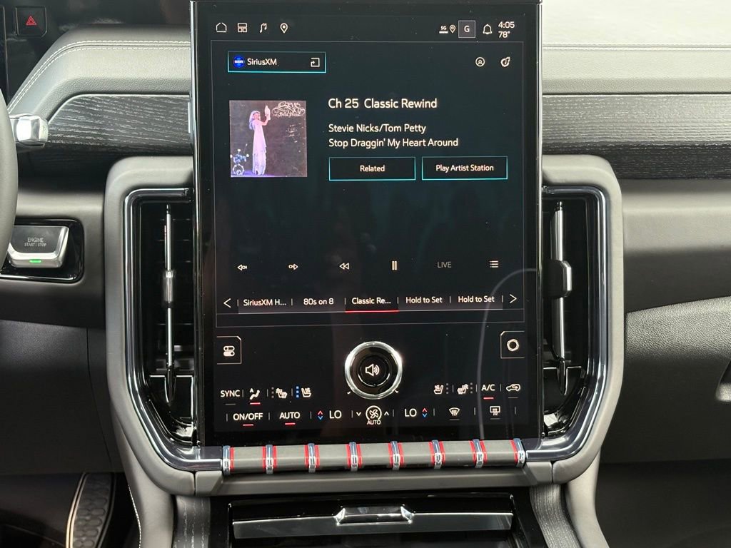 New 2025 GMC Yukon AT4 Ultimate w/ LPO, Floor Liner Package image 31