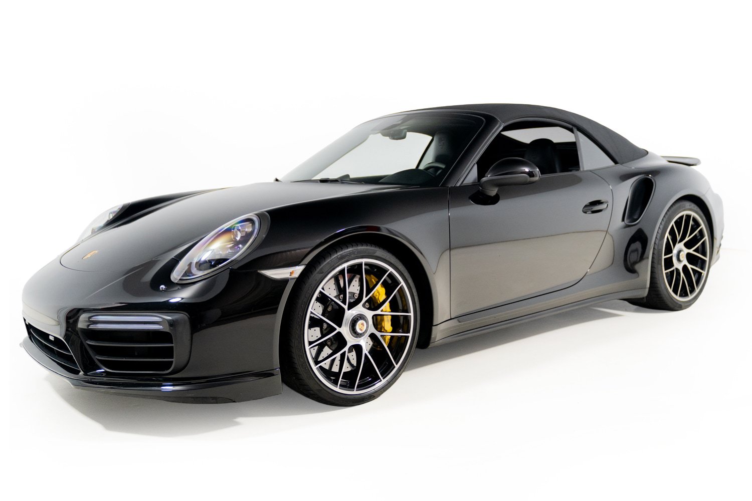 Used 2017 Porsche 911 Turbo S AWD/4WD image 2