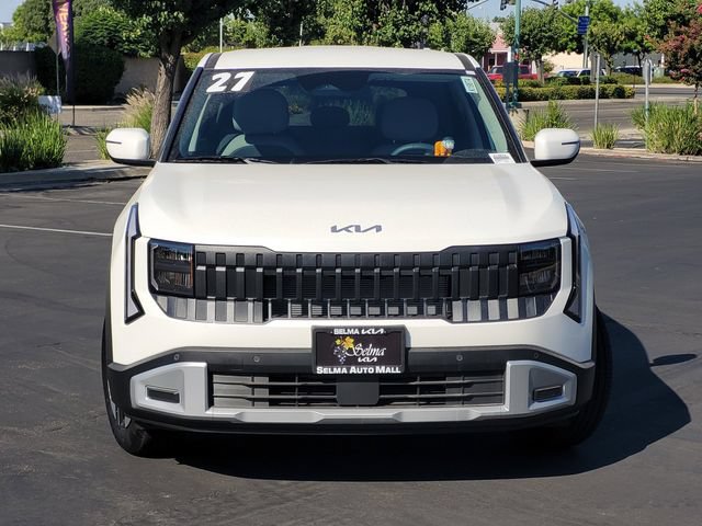 New 2027 Kia Seltos LX FWD image 2