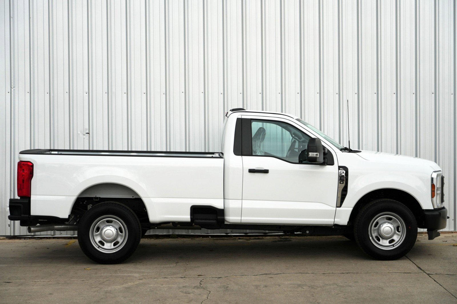 Used 2025 Ford F350 XL w/ XL Driver Assist Package image 40