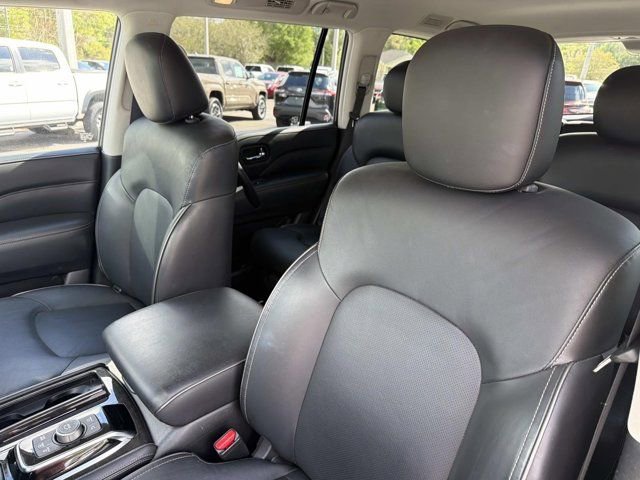Used 2024 INFINITI QX80 Luxe RWD image 10